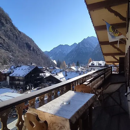 Casa Smitt Apartment Alagna Valsesia Exterior photo